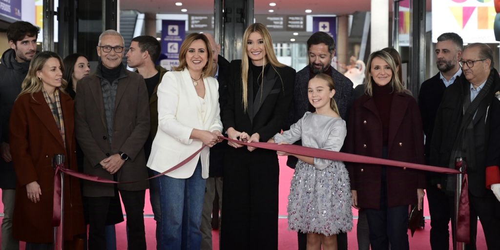  La alcaldesa de València ha inaugurado la Feria de la Infancia y la Juventud, Expojove